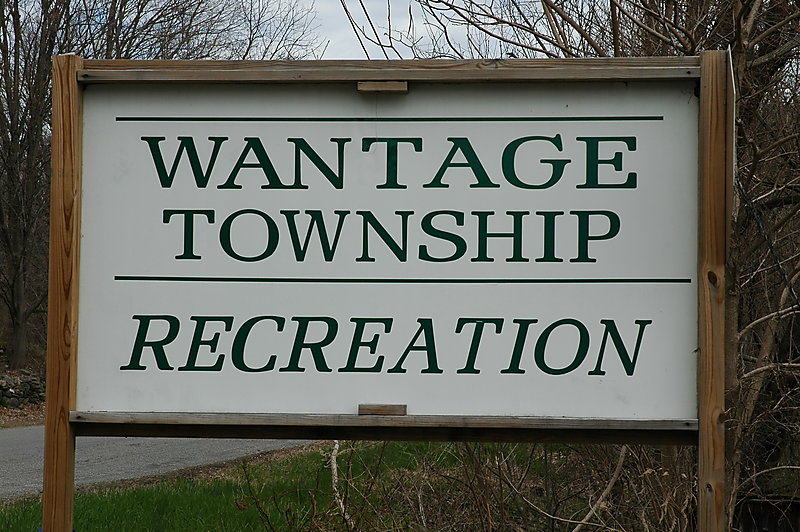 Photo of the sign at Lott Road